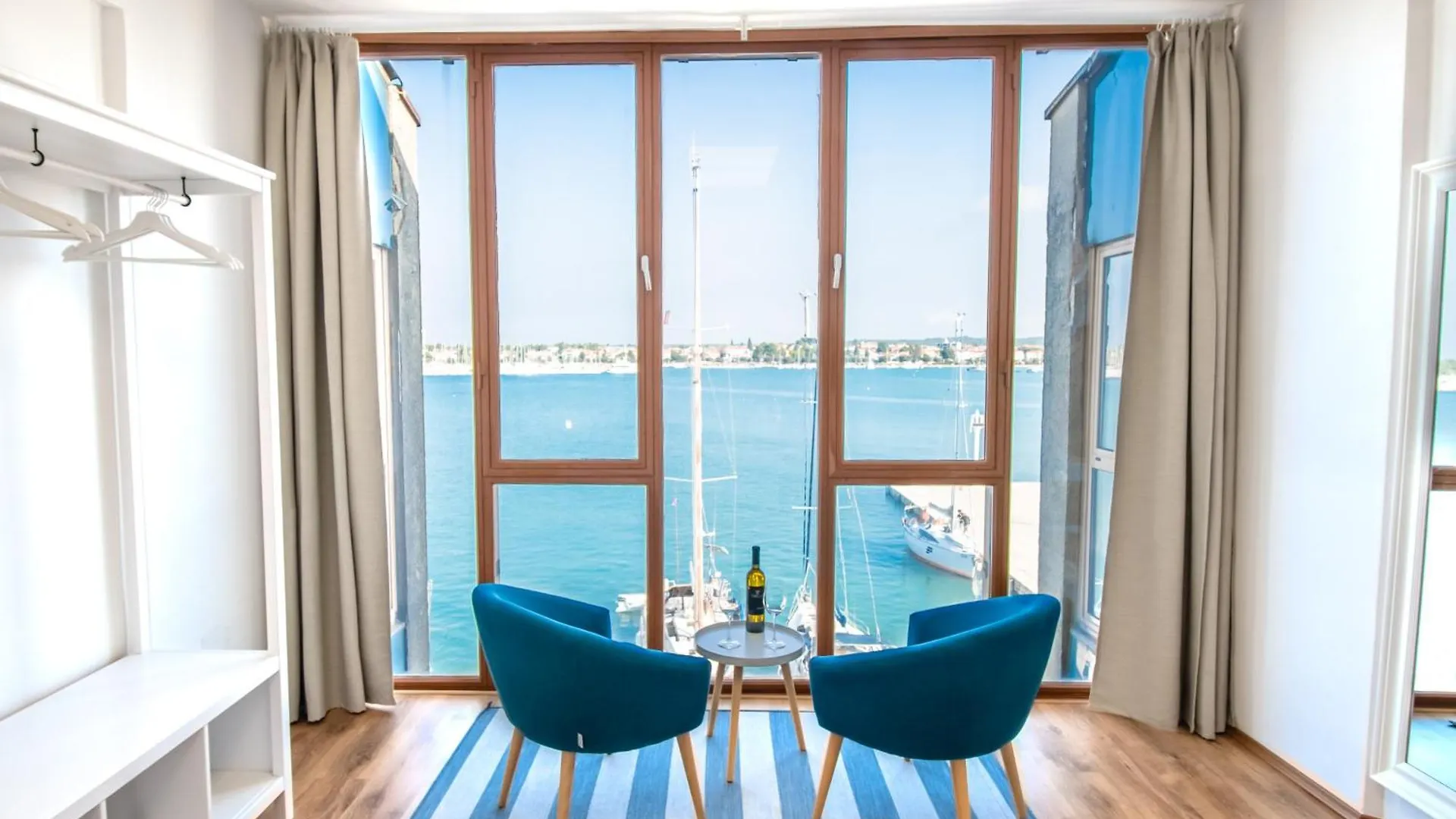 Umag Center Seafront Seaview Old Town Apartment 1 0*,